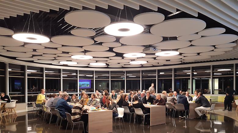  Drukbezochte kennismakingsavond van de nieuwe afdeling MKA in het restaurant van het Ommelander Ziekenhuis Groningen